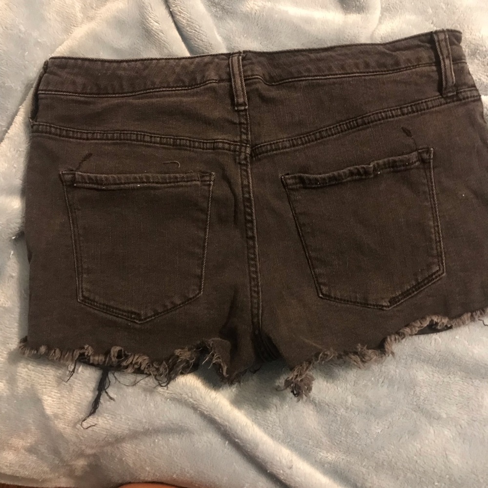 Jean Shorts - Picture 2 of 3
